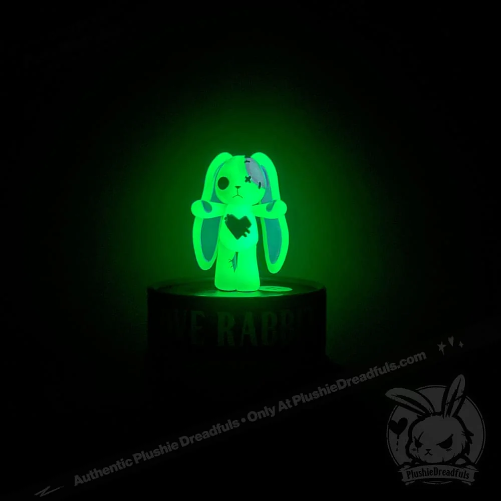 Plushie Dreadfuls Love Rabbit Figurine - Image 8